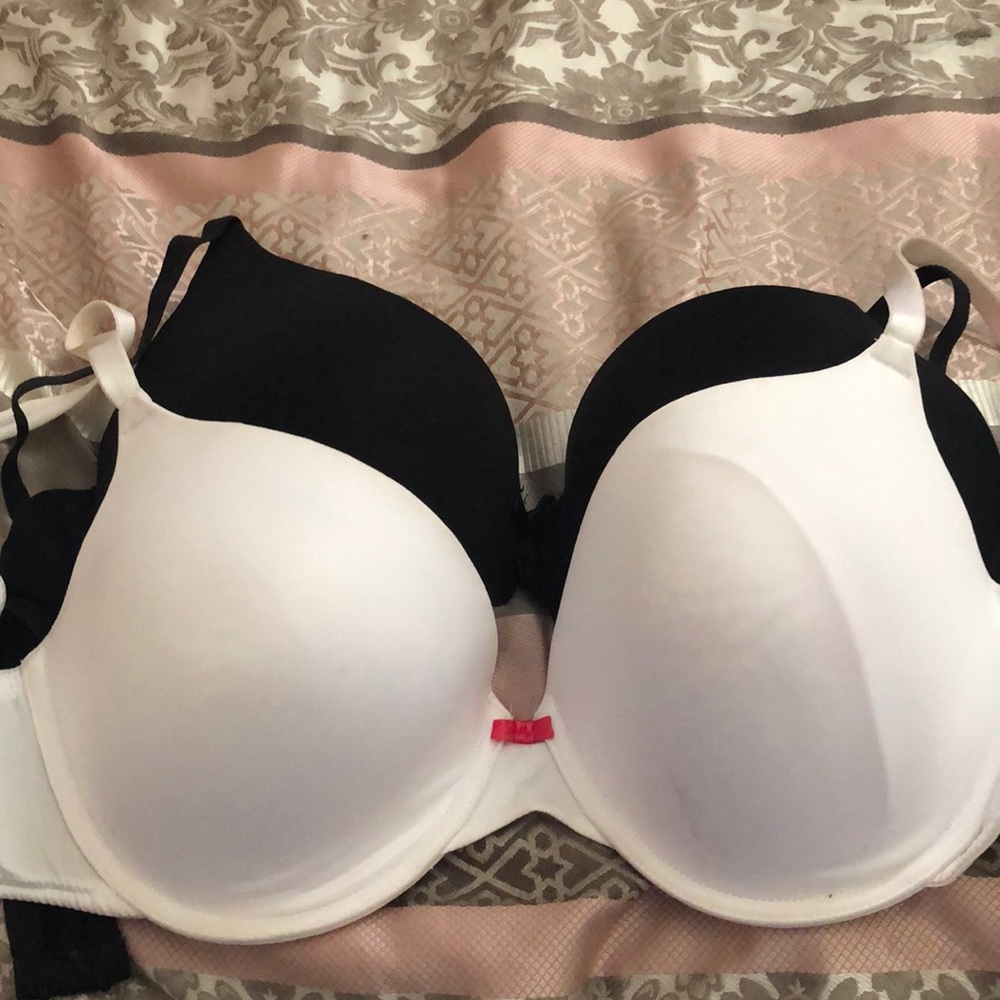 2 bras